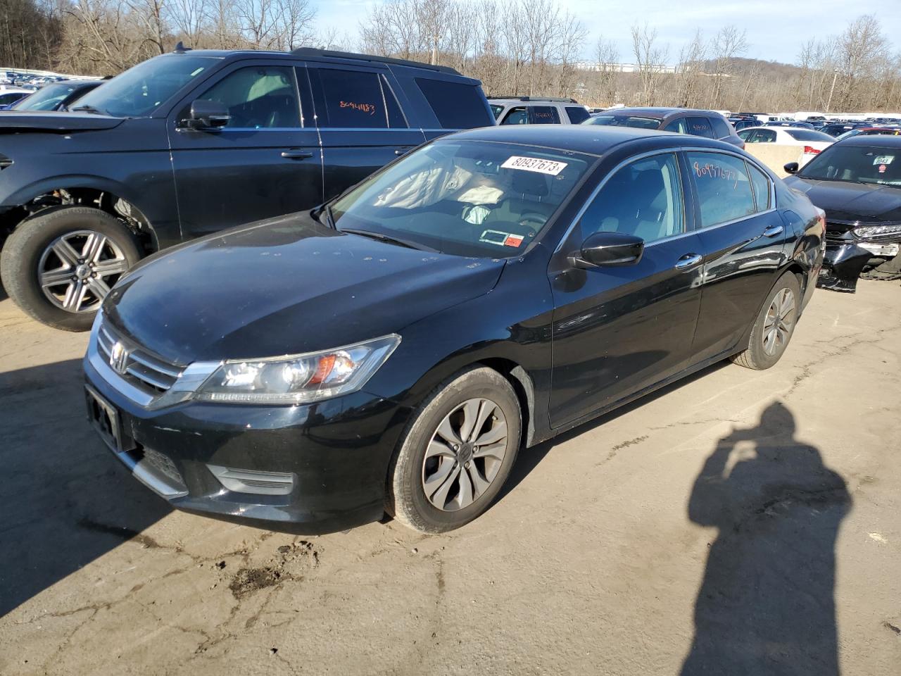 Image 1 of 2015 HONDA ACCORD LX 2015 with VIN 1HGCR2F33FA221600