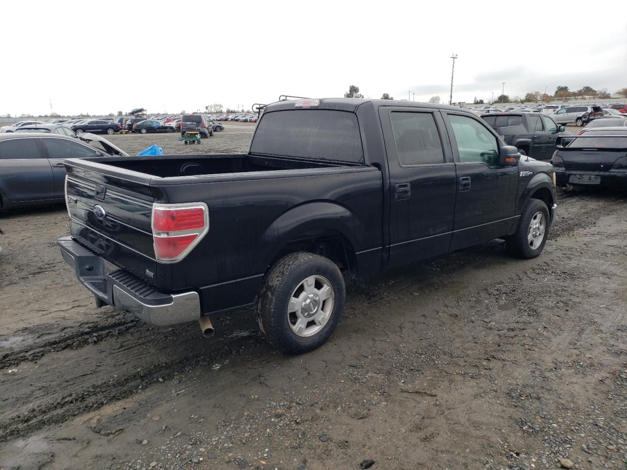 Obraz 3 z 2010 FORD F150 SUPERCREW 2010 z VIN 1FTFW1CV4AFB23238