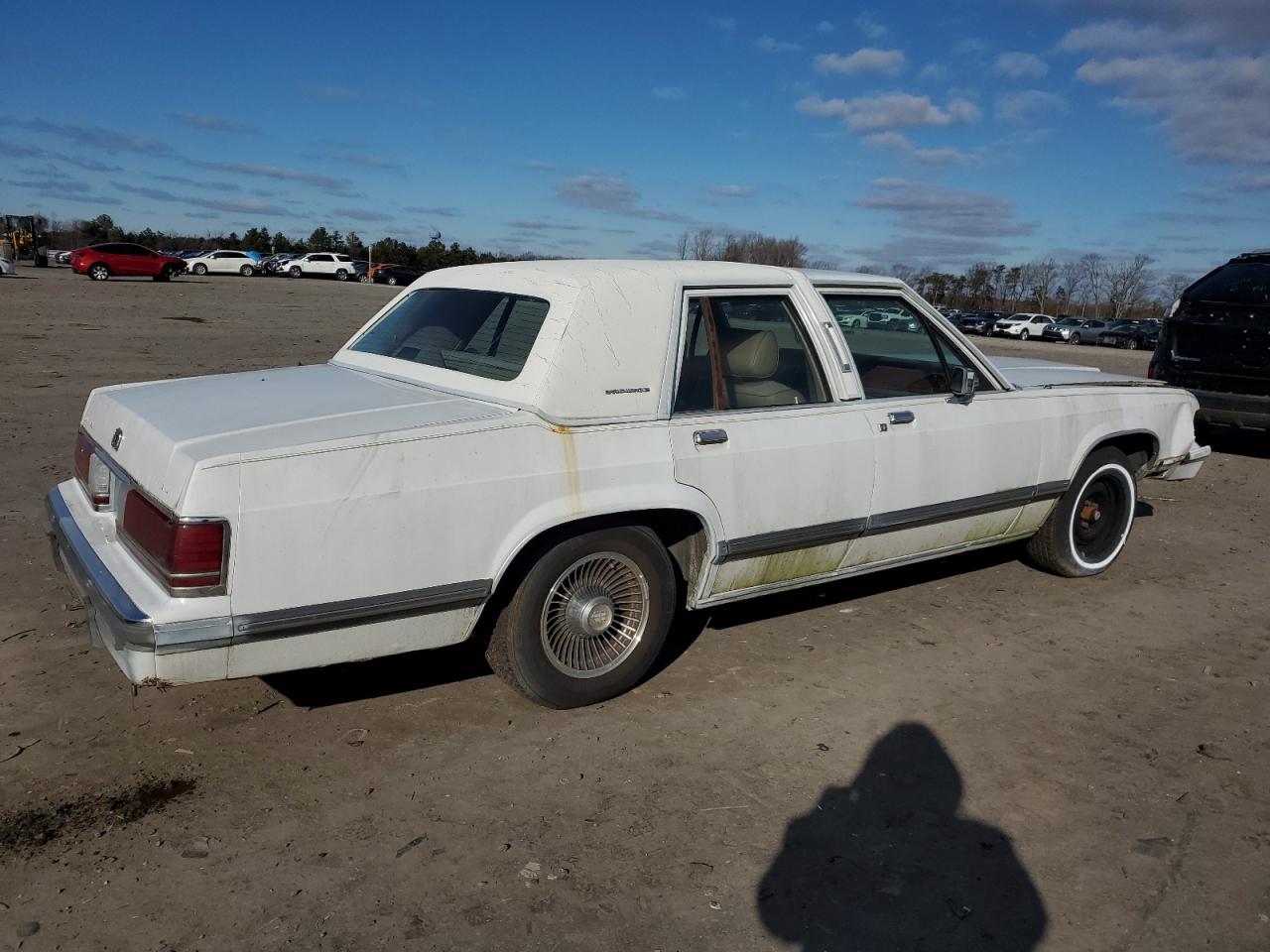 Изображение 3 1988 MERCURY GRAND MARQUIS LS 1988 с VIN 2MEBM75F0JX642898
