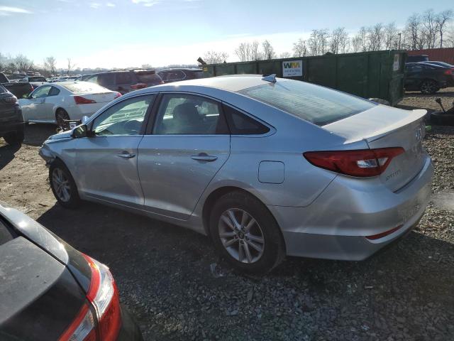 Obraz 2 z 2015 HYUNDAI SONATA SE 2015 z VIN 5NPE24AF4FH170304