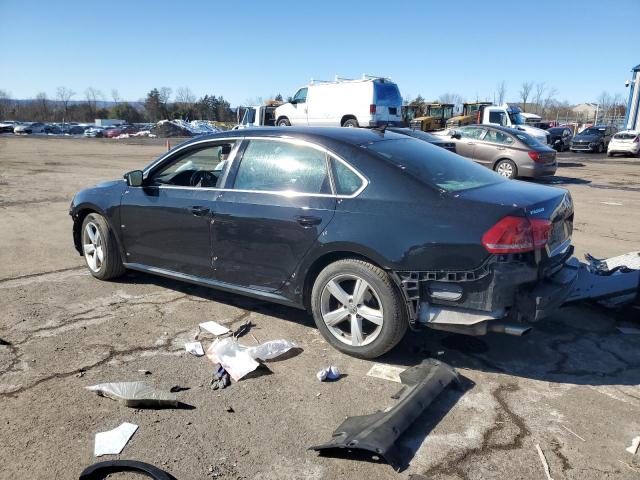 Obraz 2 z 2013 VOLKSWAGEN PASSAT SE 2013 z VIN 1VWBP7A33DC141832