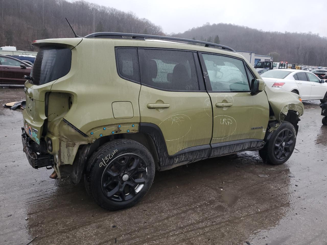 Obraz 3 z 2015 JEEP RENEGADE LATITUDE 2015 z VIN ZACCJBBT0FPB62210