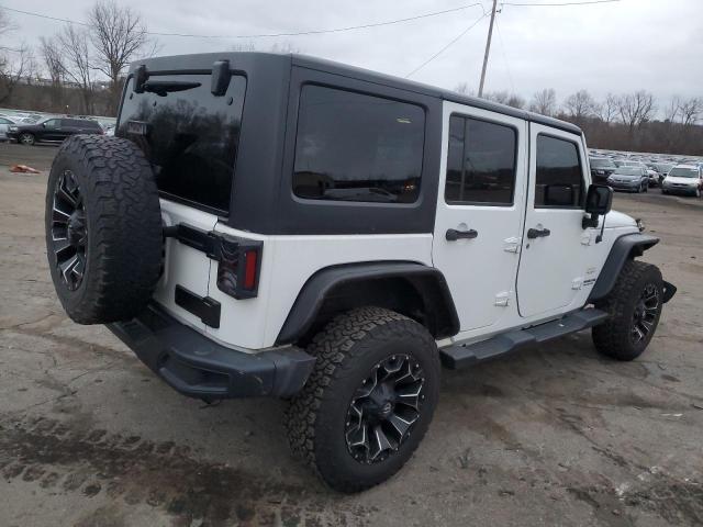 Obraz 3 z 2015 JEEP WRANGLER UNLIMITED SAHARA 2015 z VIN 1C4BJWEG3FL744875
