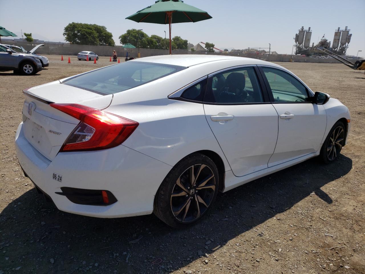 Image 3 of 2019 HONDA CIVIC SPORT 2019 with VIN 2HGFC2F85KH547596