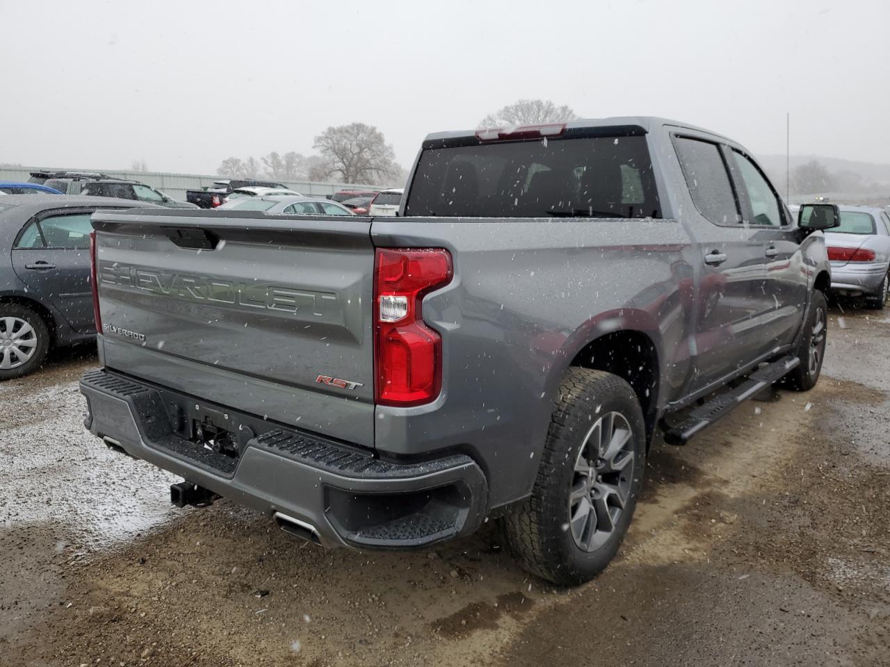 Obraz 3 z 2021 CHEVROLET SILVERADO K1500 RST 2021 z VIN 1GCUYEED2MZ112576