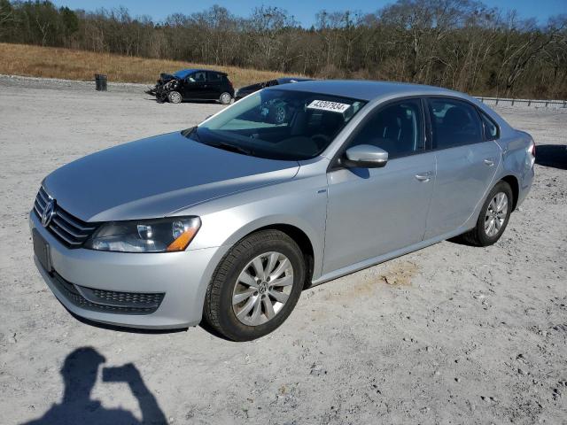 Image 1 of 2015 VOLKSWAGEN PASSAT S 2015 with VIN 1VWAT7A30FC011081