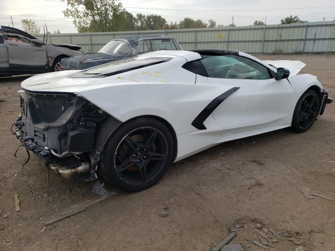 Image 3 of 2021 CHEVROLET CORVETTE STINGRAY 1LT 2021 with VIN 1G1YA2D49M5122575