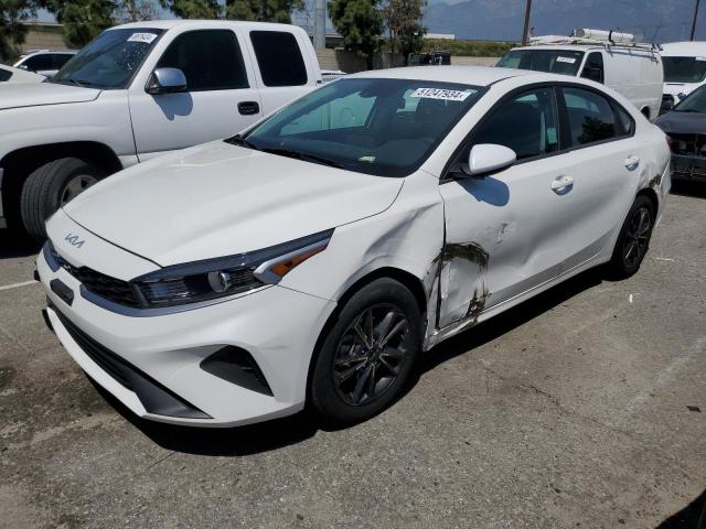Изображение 2022 KIA FORTE FE 2022