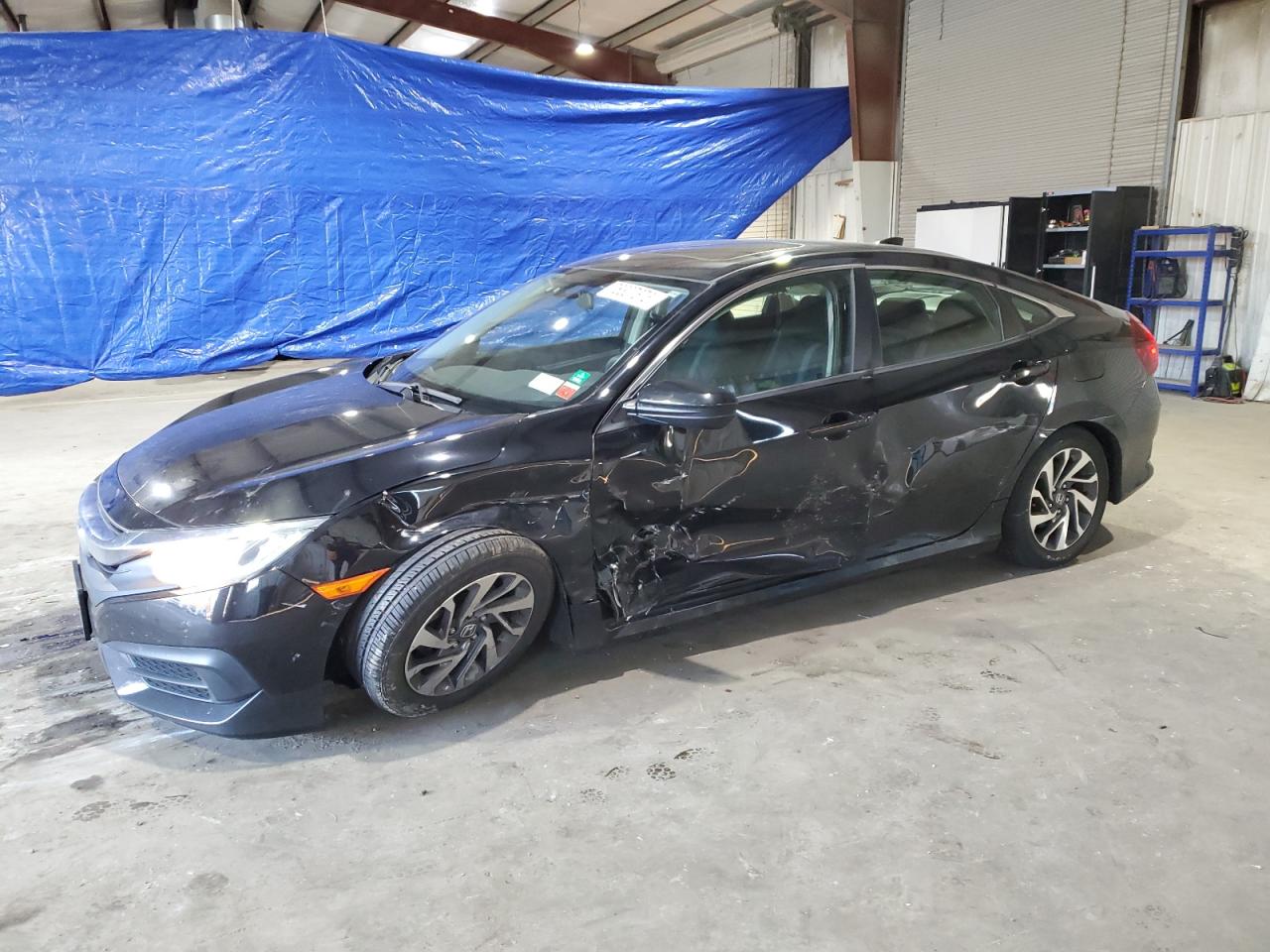 Obraz 1 z 2018 HONDA CIVIC EX 2018 z VIN 2HGFC2F77JH549839