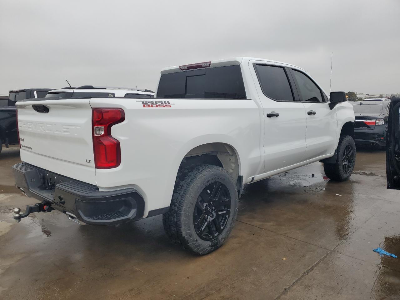 Изображение 3 2023 CHEVROLET SILVERADO K1500 LT TRAIL BOSS 2023 с VIN 3GCUDFE8XPG293273