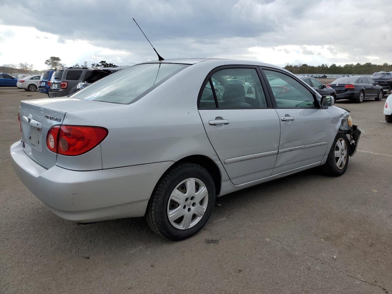 Изображение 3 2005 TOYOTA COROLLA CE 2005 с VIN 2T1BR30E85C321003