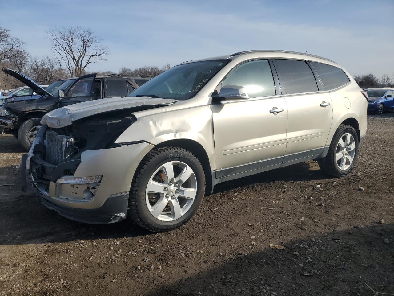 Image 1 of 2016 CHEVROLET TRAVERSE LT 2016 with VIN 1GNKRGKDXGJ254012