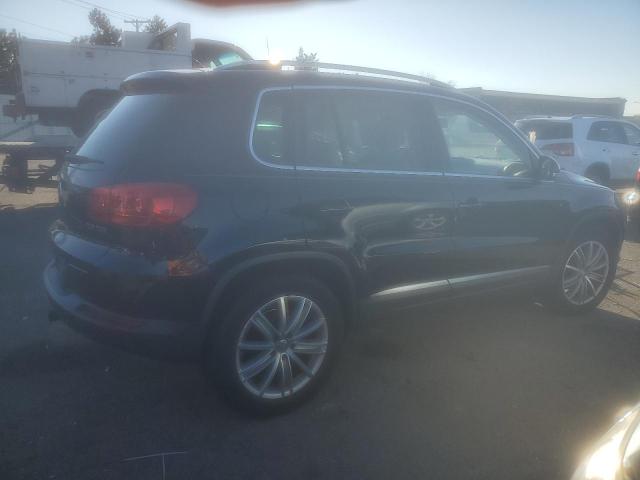 Obraz 3 z 2012 VOLKSWAGEN TIGUAN S 2012 z VIN WVGAV7AX1CW511661