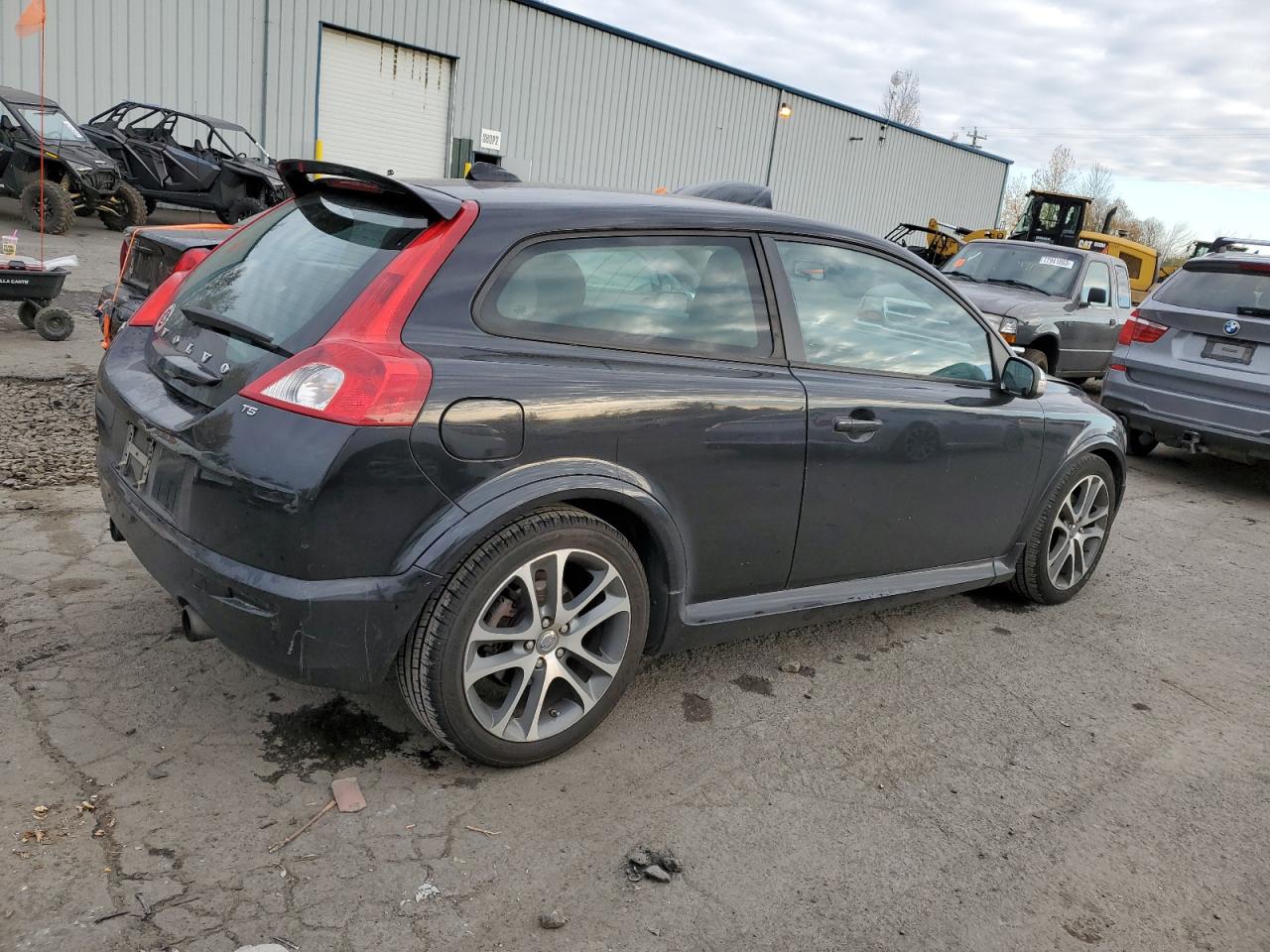 Image 3 of 2009 VOLVO C30 T5 2009 with VIN YV1MK672092148652