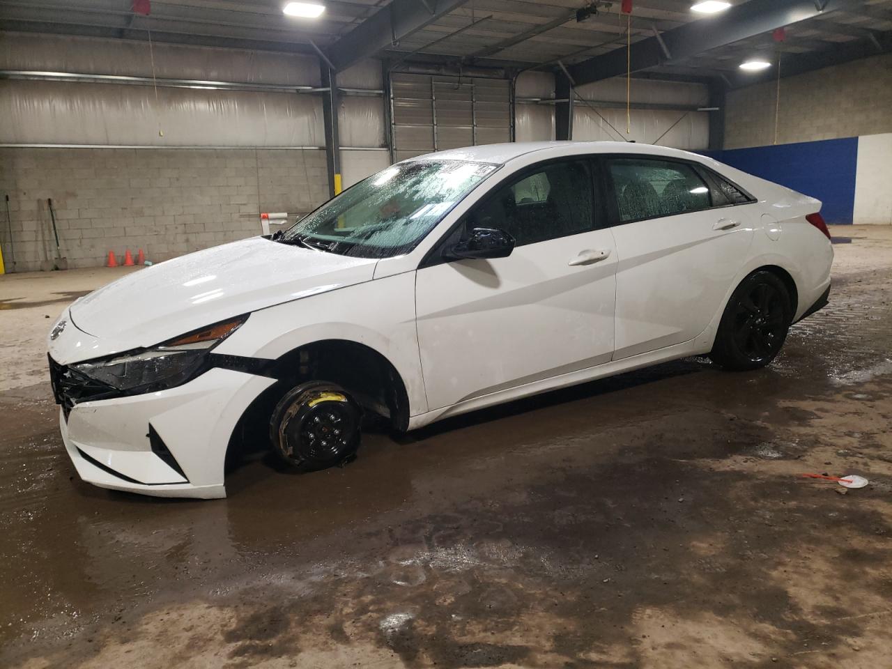 Изображение 2021 HYUNDAI ELANTRA SEL 2021