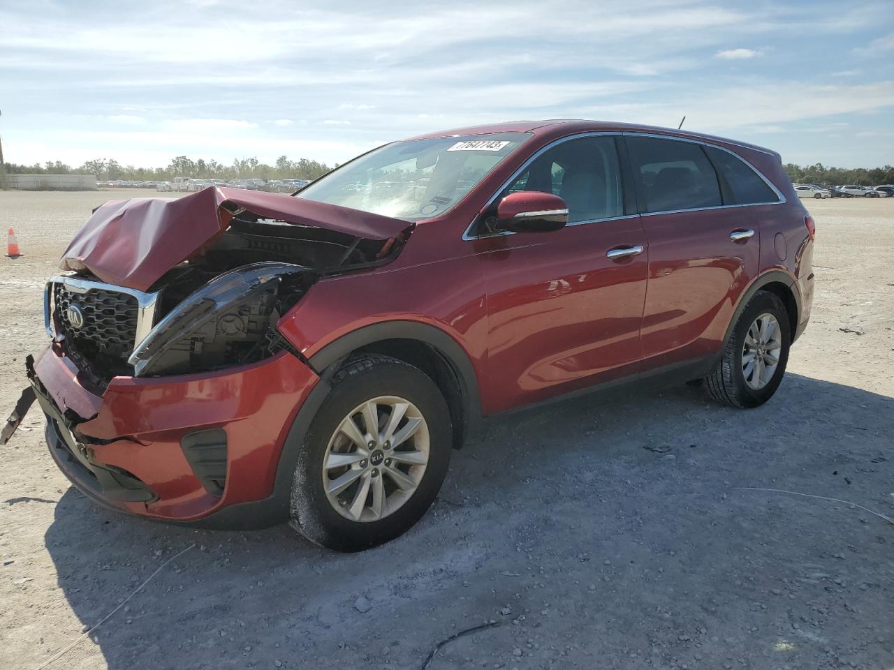 Image 1 of 2019 KIA SORENTO L 2019 with VIN 5XYPG4A35KG457443