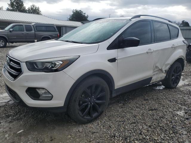 Image 1 of 2017 FORD ESCAPE SE 2017 with VIN 1FMCU0GD8HUA88578