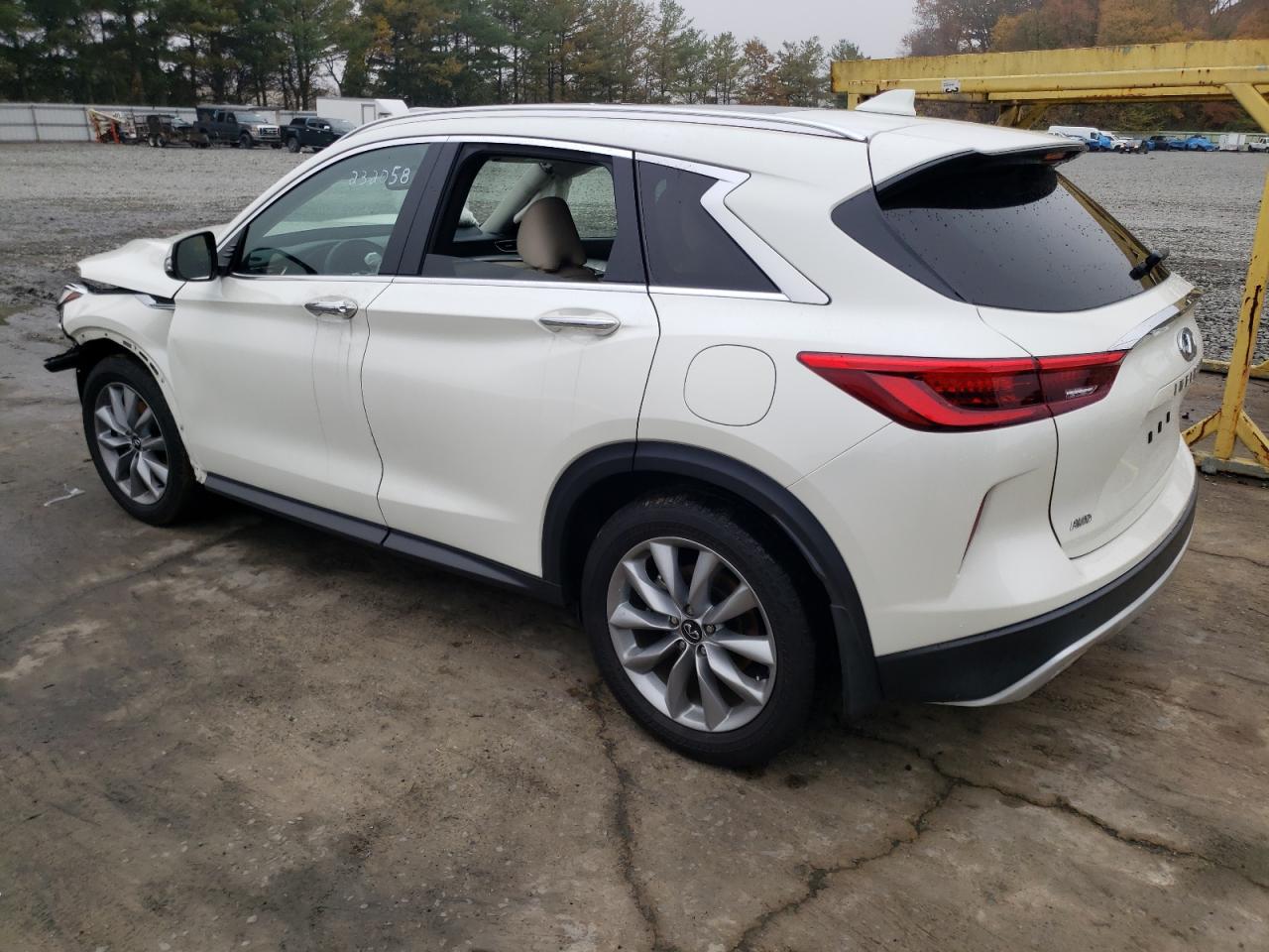 Image 2 of 2021 INFINITI QX50 LUXE 2021 with VIN 3PCAJ5BBXMF121834