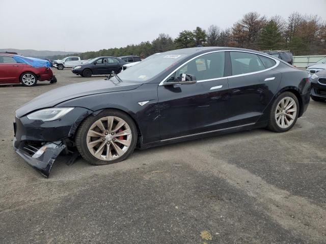 Obraz 1 z 2016 TESLA MODEL S  2016 z VIN 5YJSA1E43GF157279
