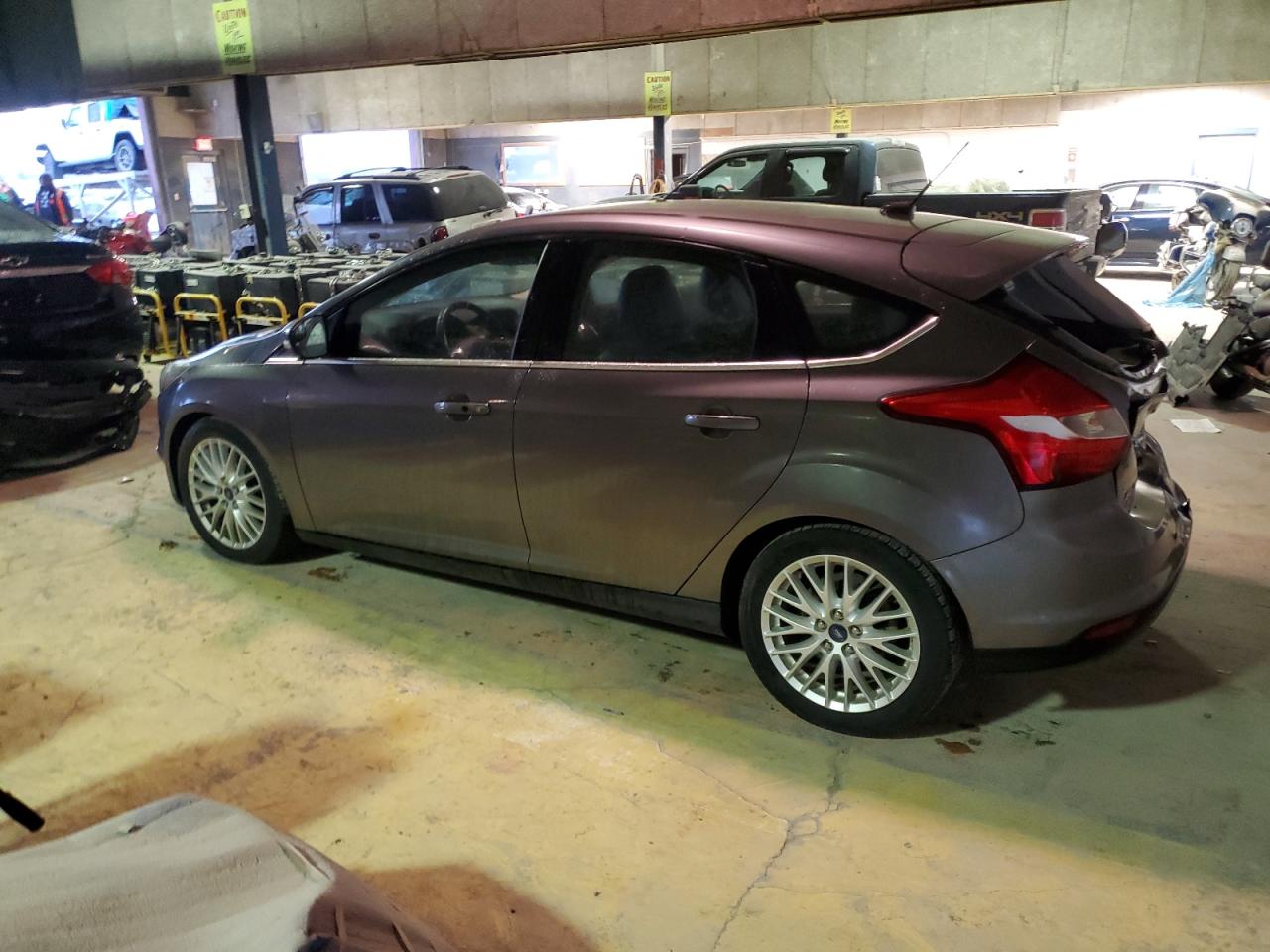 Изображение 2 2014 FORD FOCUS TITANIUM 2014 с VIN 1FADP3N22EL380351