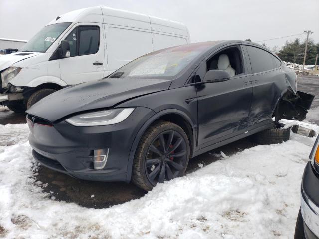 Obraz 1 z 2019 TESLA MODEL X  2019 z VIN 5YJXCBE44KF183081