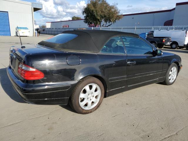 Obraz 3 z 2001 MERCEDES-BENZ CLK 320 2001 z VIN WDBLK65G31T072969