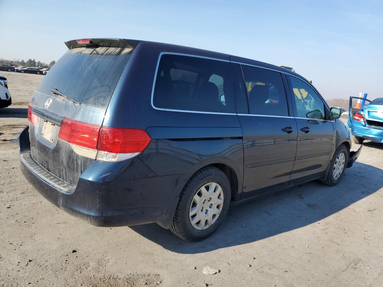 Изображение 3 2010 HONDA ODYSSEY LX 2010 с VIN 5FNRL3H23AB098076