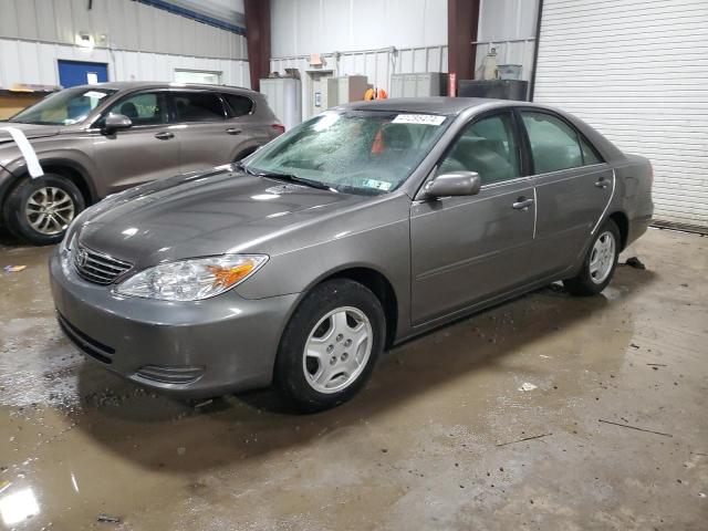 Obraz 1 z 2002 TOYOTA CAMRY LE 2002 z VIN 4T1BE32K12U522380