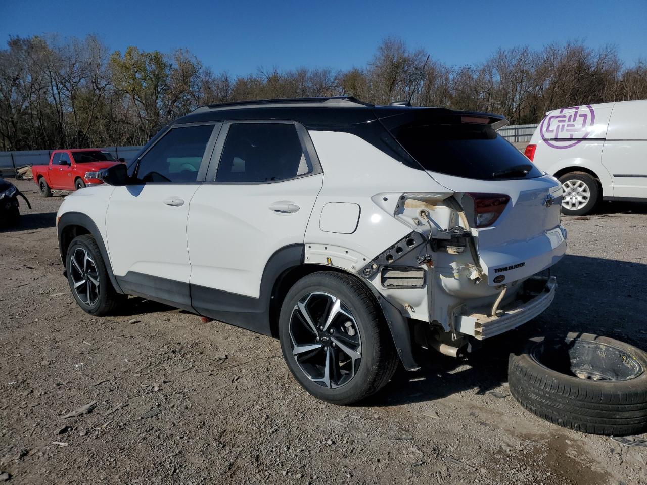Изображение 2 2023 CHEVROLET TRAILBLAZER RS 2023 с VIN KL79MTSL3PB005144