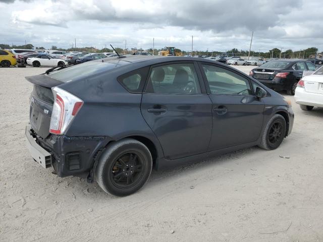 Obraz 3 z 2013 TOYOTA PRIUS  2013 z VIN JTDKN3DUXD5659012