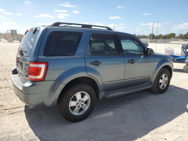 Image 3 of 2010 FORD ESCAPE XLT 2010 with VIN 1FMCU0DG5AKA04412