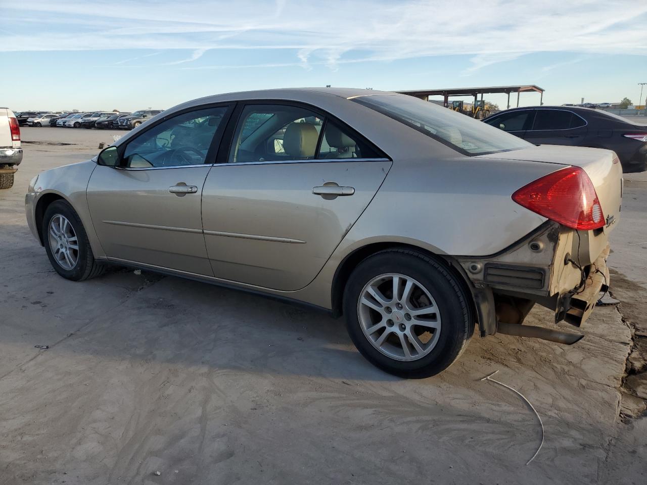 Obraz 2 z 2005 PONTIAC G6  2005 z VIN 1G2ZG528354147159