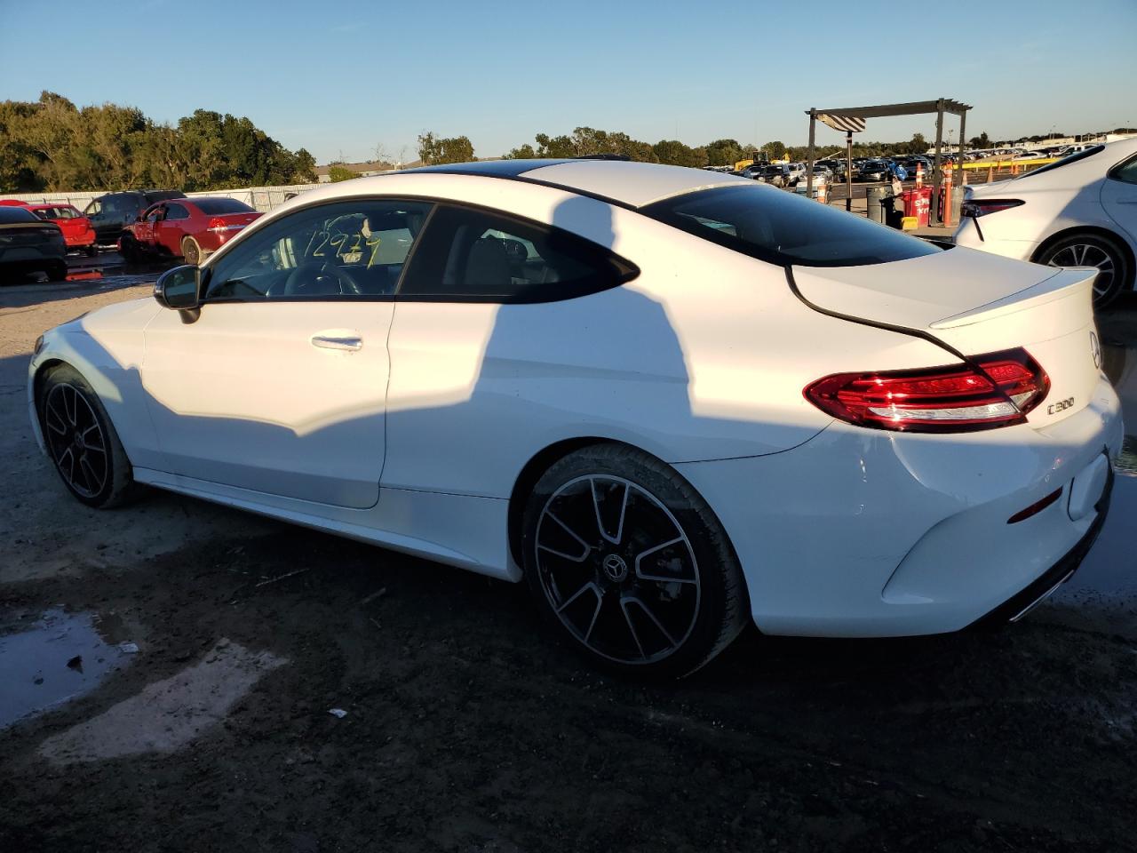Obraz 2 z 2021 MERCEDES-BENZ C 300 2021 z VIN W1KWJ8DB4MG058004