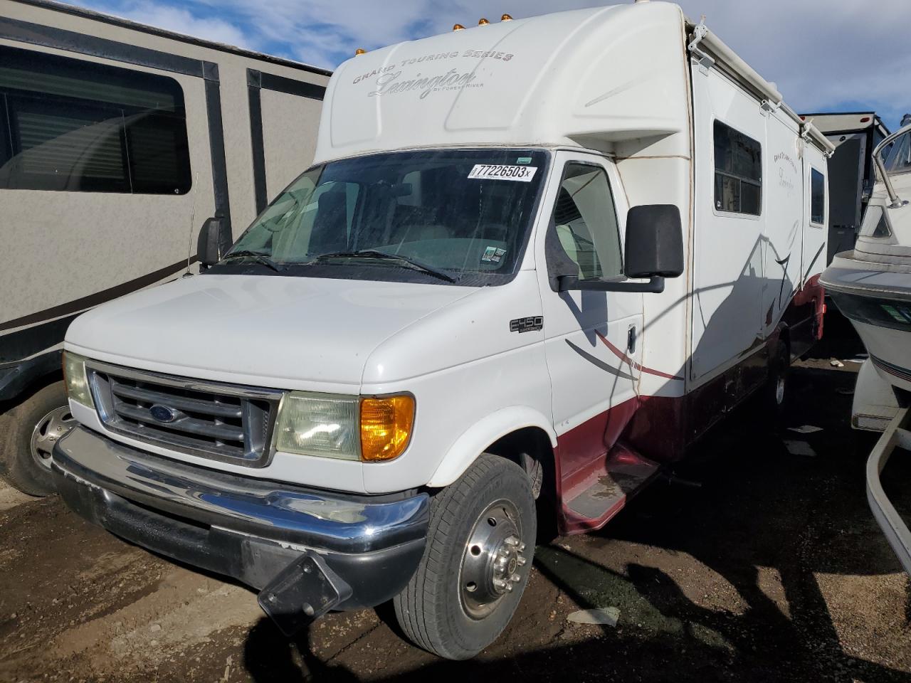Obraz 1 z 2004 FORD ECONOLINE E450 SUPER DUTY CUTAWAY VAN 2004 z VIN 1FDXE45S74HA18502