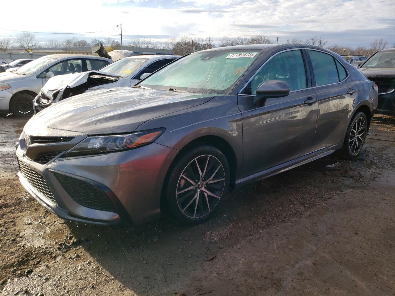 Image 1 of 2021 TOYOTA CAMRY SE 2021 with VIN 4T1G11AK4MU564942