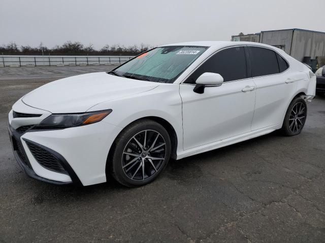 Изображение 1 2022 TOYOTA CAMRY SE 2022 с VIN 4T1G11AK3NU697287