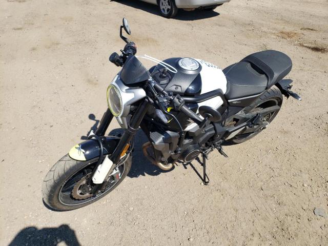 Изображение 2 2022 ZHEJ CFMOTO 2022 с VIN LCEPEWL10N6003394