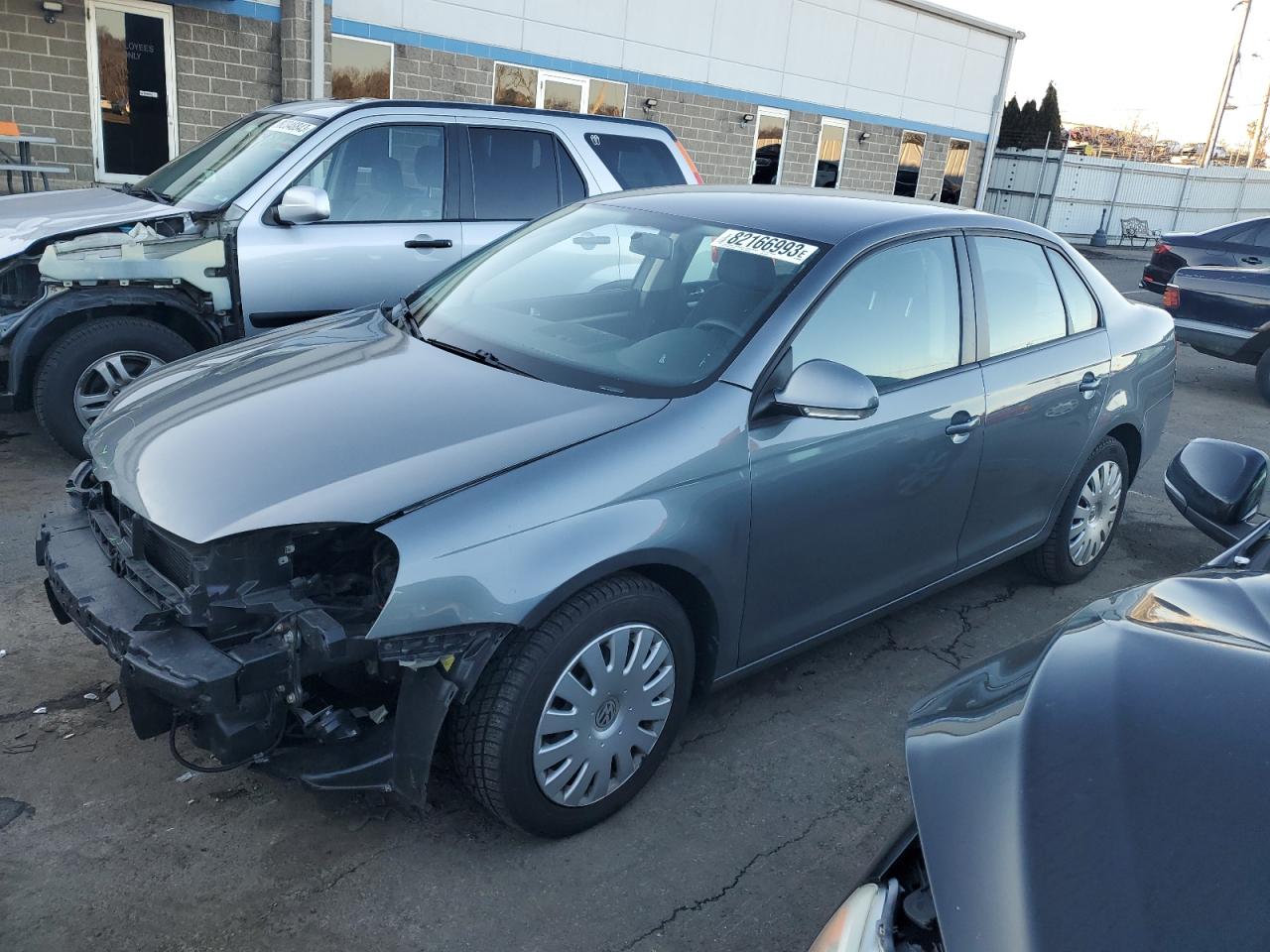 Image 1 of 2008 VOLKSWAGEN JETTA S 2008 with VIN 3VWJZ71K08M139327