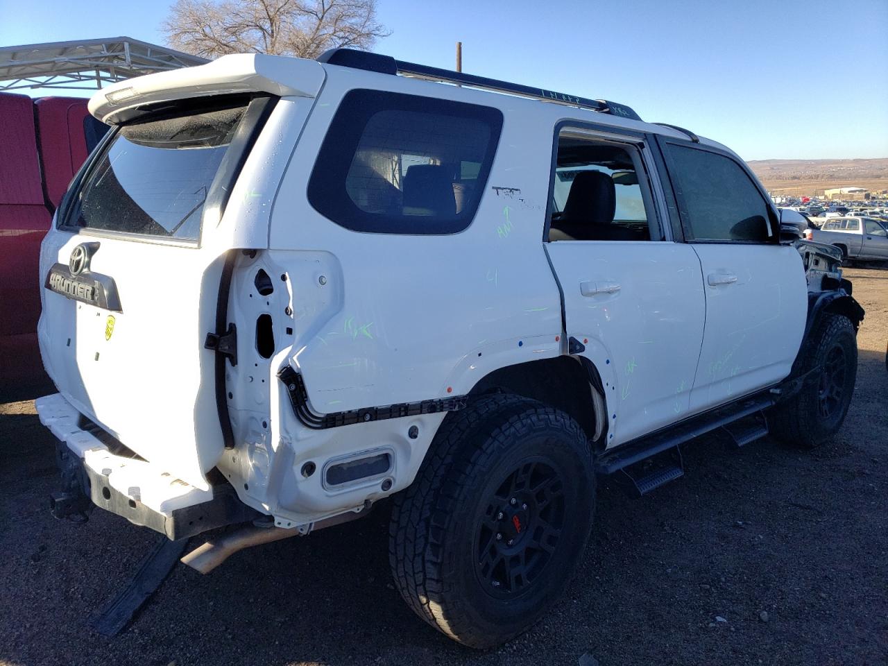 Изображение 3 2021 TOYOTA 4RUNNER SR5 PREMIUM 2021 с VIN JTERU5JR4M5862051