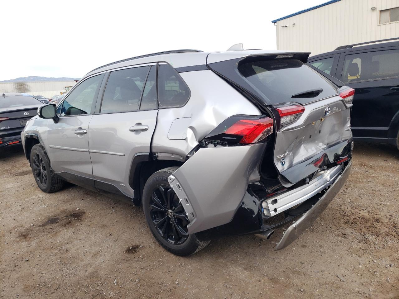 Изображение 2 2022 TOYOTA RAV4 SE 2022 с VIN JTM16RFV8ND060943