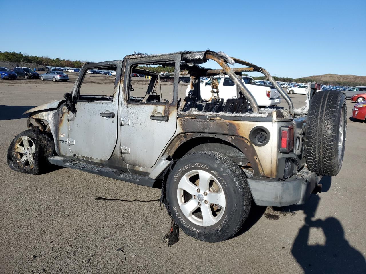 Image 2 of 2008 JEEP WRANGLER UNLIMITED SAHARA 2008 with VIN 1J8GA59128L552431