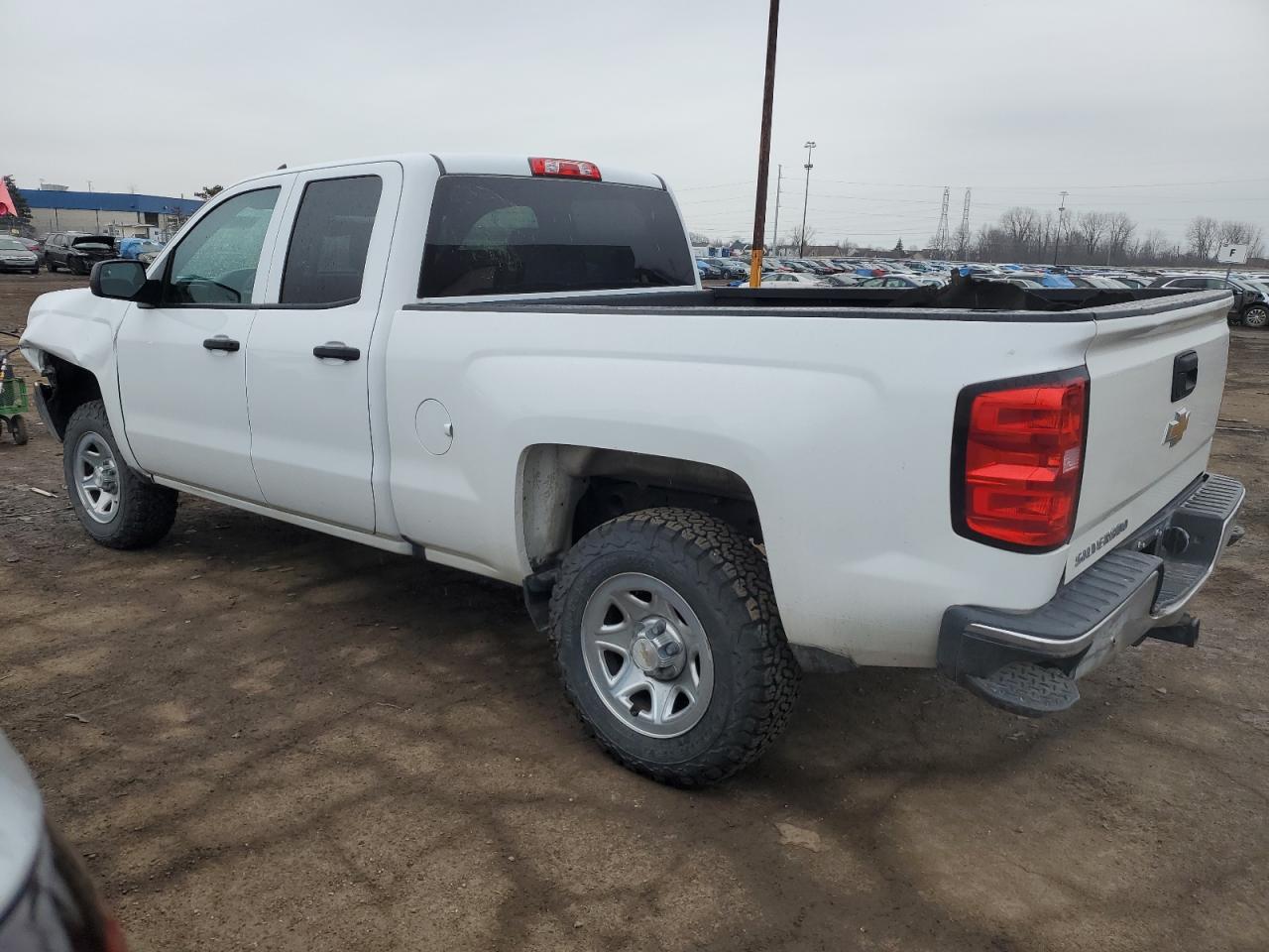 Image 2 of 2017 CHEVROLET SILVERADO K1500 2017 with VIN 1GCVKNEH8HZ275991