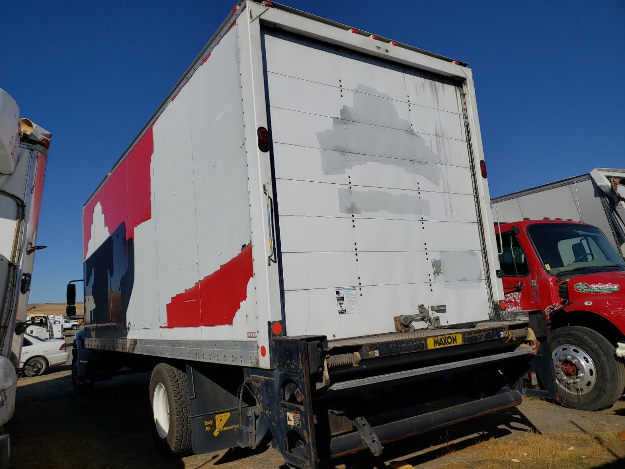 Obraz 2 z 2006 INTERNATIONAL 4000 4200 2006 z VIN 1HTMPAFM16H224985