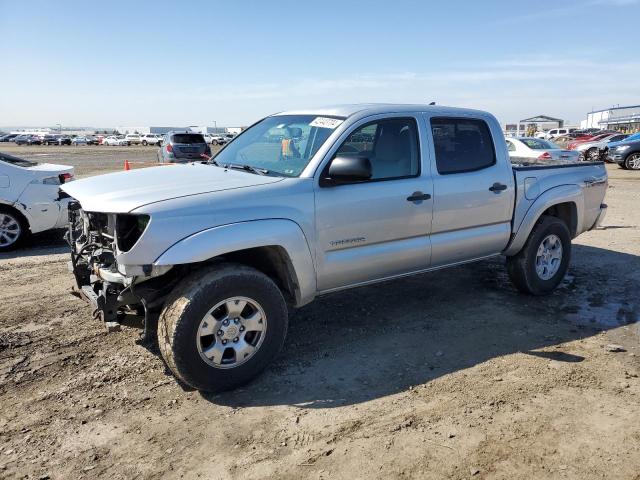 Obraz 1 z 2013 TOYOTA TACOMA DOUBLE CAB 2013 z VIN 3TMLU4EN6DM106825
