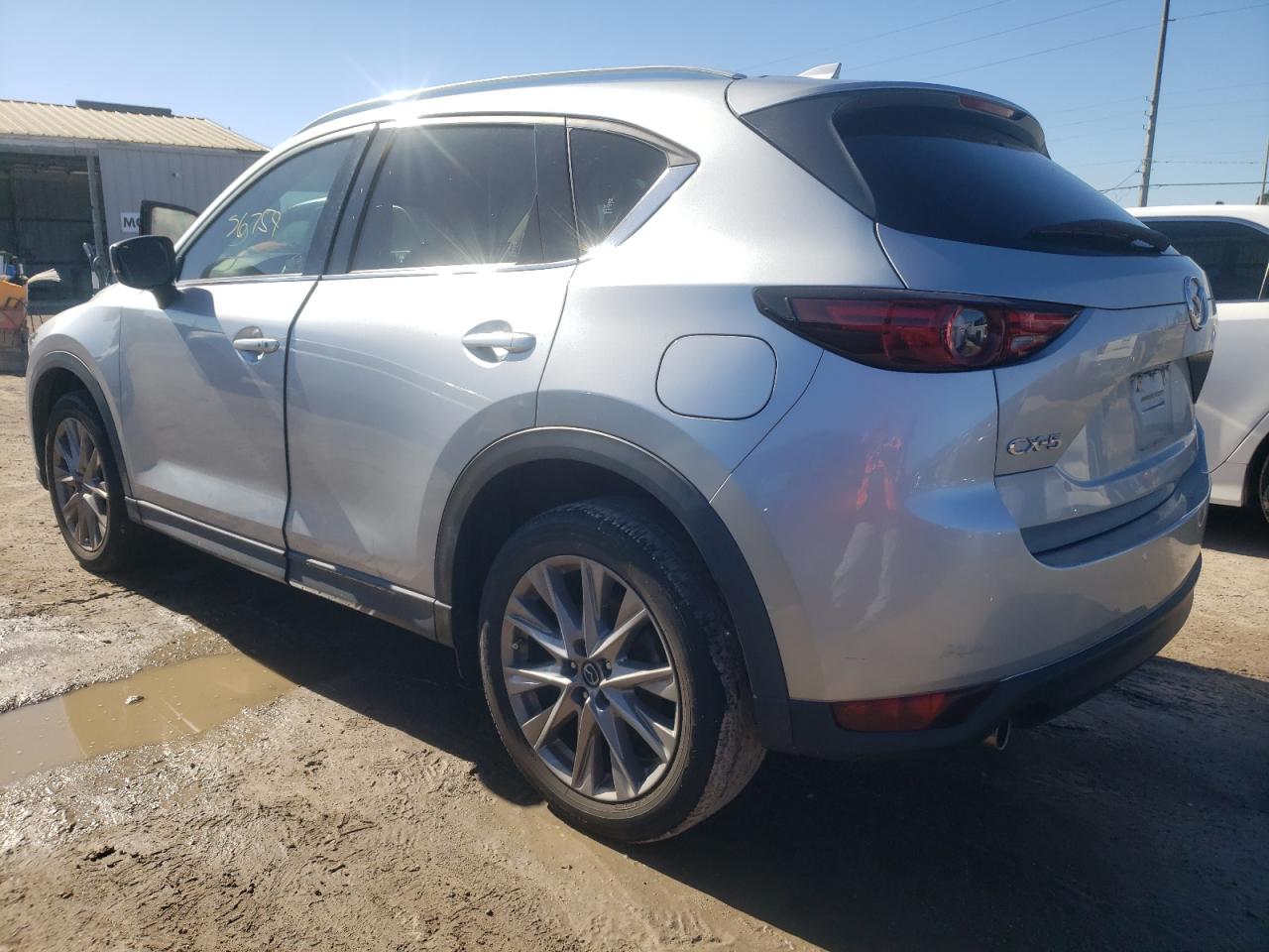 Obraz 2 z 2020 MAZDA CX-5 GRAND TOURING 2020 z VIN JM3KFADM4L1843943