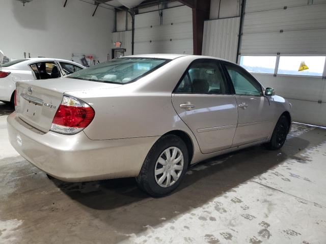 Obraz 3 z 2005 TOYOTA CAMRY LE 2005 z VIN 4T1BE32K05U974194