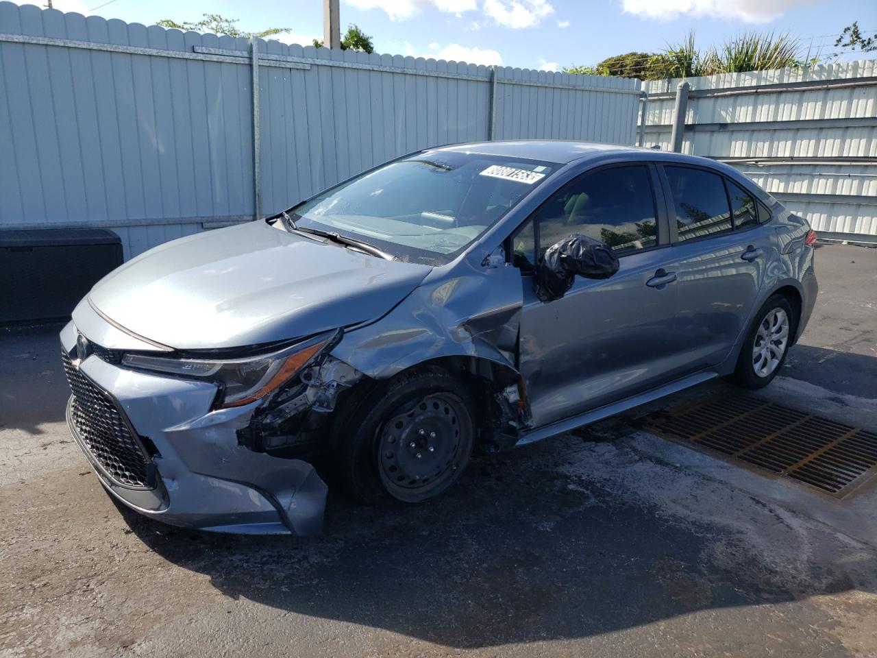 Image 1 of 2021 TOYOTA COROLLA LE 2021 with VIN JTDEPMAE6MJ124230