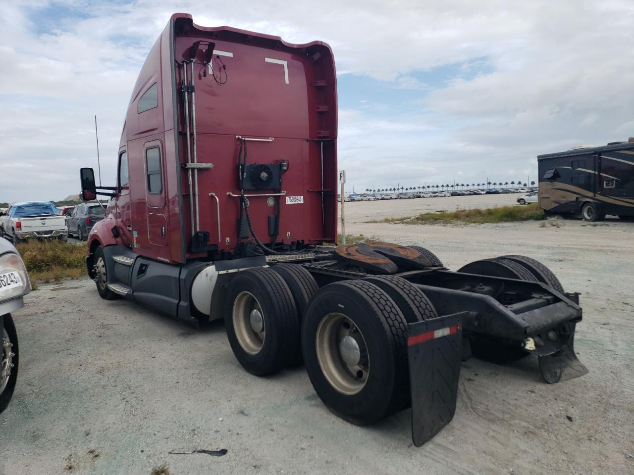 Obraz 3 z 2014 KENWORTH CONSTRUCTION T680 2014 z VIN 1XKYDP9X3EJ413021