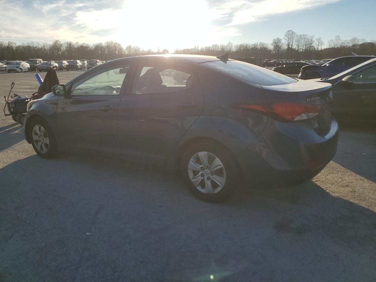 Image 2 of 2016 HYUNDAI ELANTRA SE 2016 with VIN KMHDH4AE6GU502540