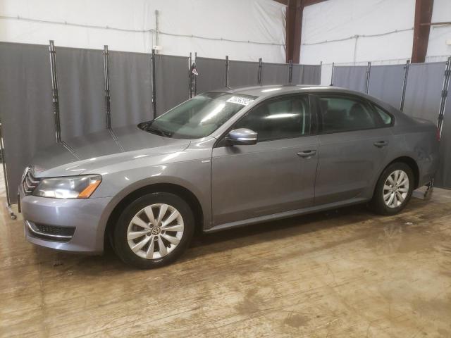Image 1 of 2014 VOLKSWAGEN PASSAT S 2014 with VIN 1VWAS7A32EC095051